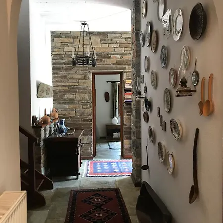 Olive Grove House * 阿尔加拉斯蒂