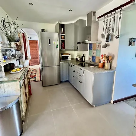 Olive Grove House 别墅 阿尔加拉斯蒂