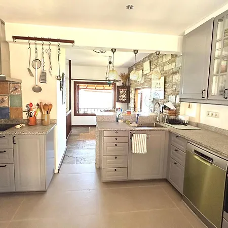 Olive Grove House Argalasti