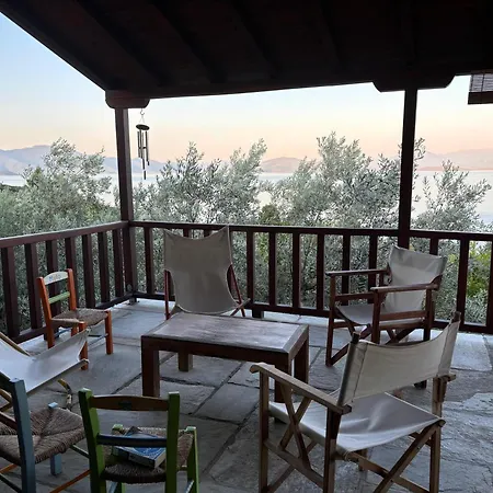 Olive Grove House * Argalasti