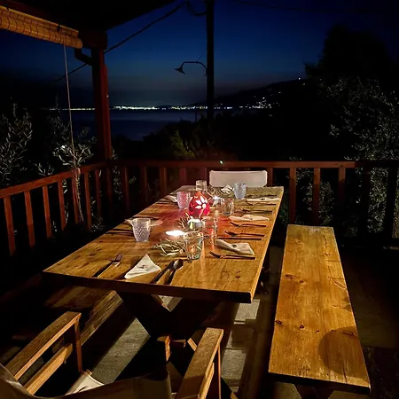 Olive Grove House 阿尔加拉斯蒂